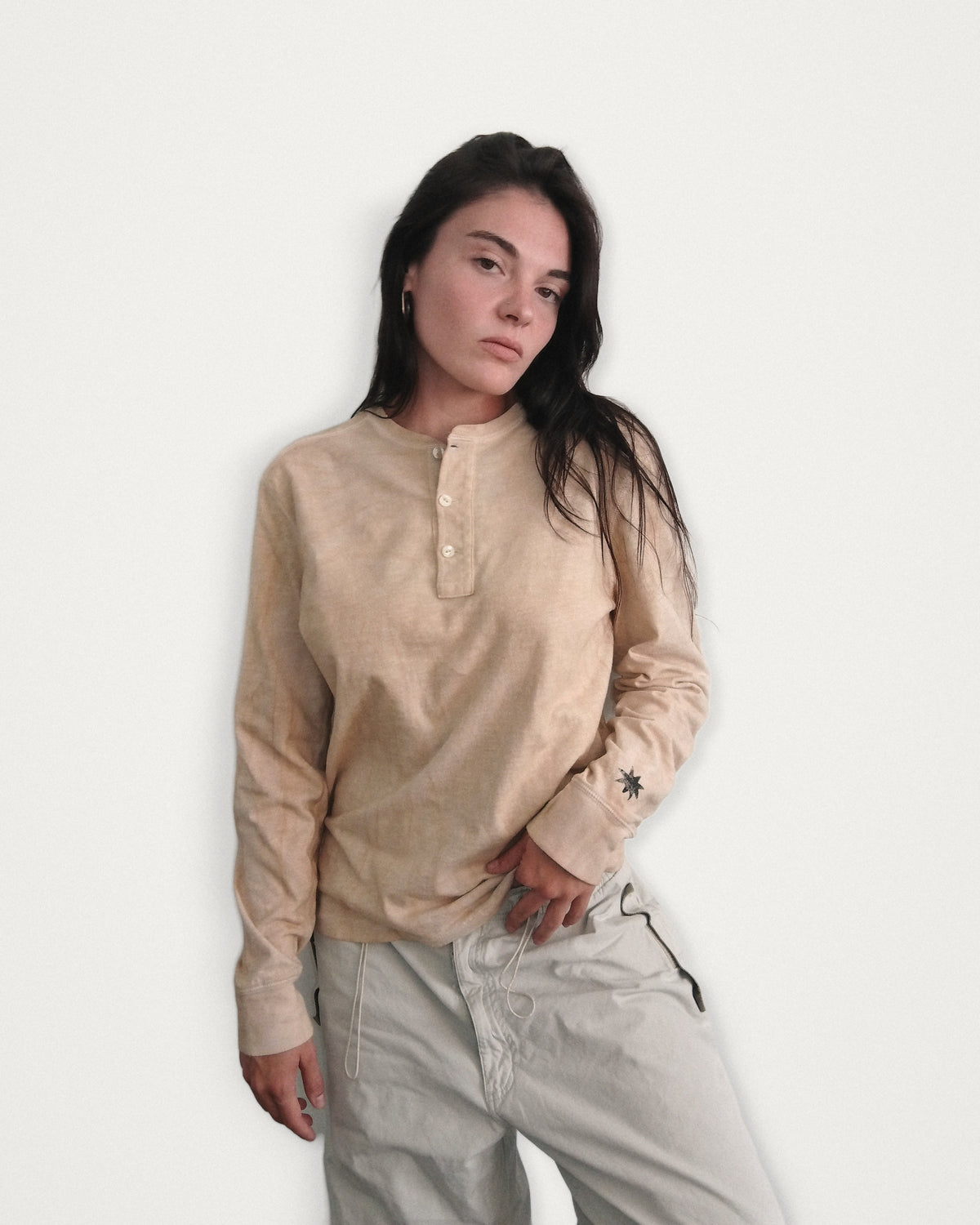 1/1 - Tea Stained + Star Icon (Henley Long Sleeve)